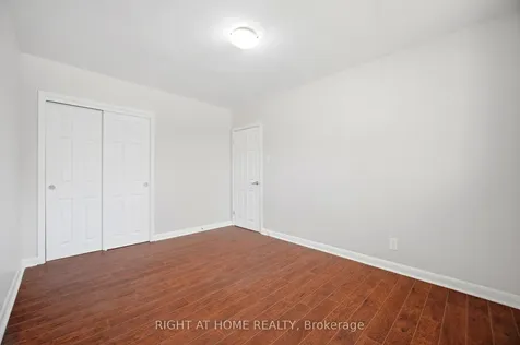 1461 Moss Glen Road Burlington ON L7P 2C2