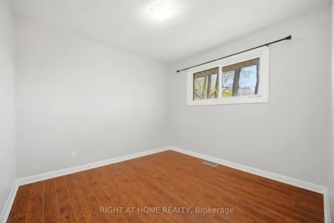 1461 Moss Glen Road Burlington ON L7P 2C2