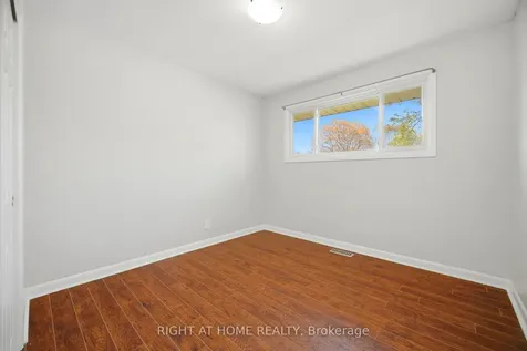1461 Moss Glen Road Burlington ON L7P 2C2