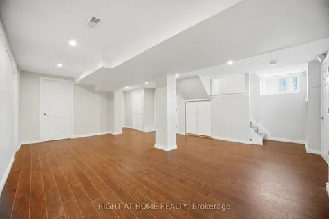 1461 Moss Glen Road Burlington ON L7P 2C2