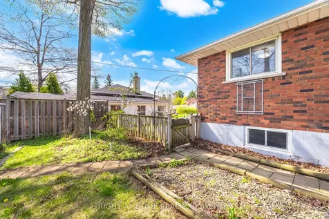 1461 Moss Glen Road Burlington ON L7P 2C2