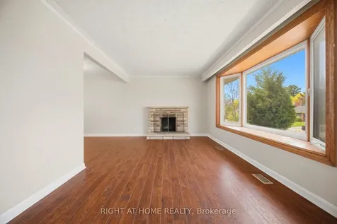 1461 Moss Glen Road Burlington ON L7P 2C2