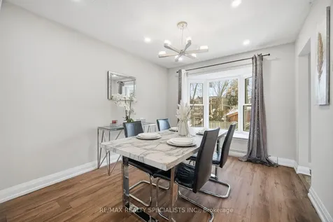 6780 Formentera Avenue Mississauga ON L5N 2L1