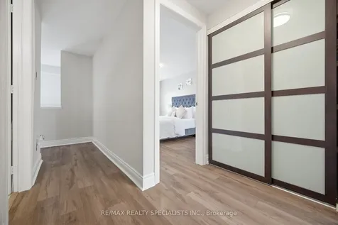 6780 Formentera Avenue Mississauga ON L5N 2L1