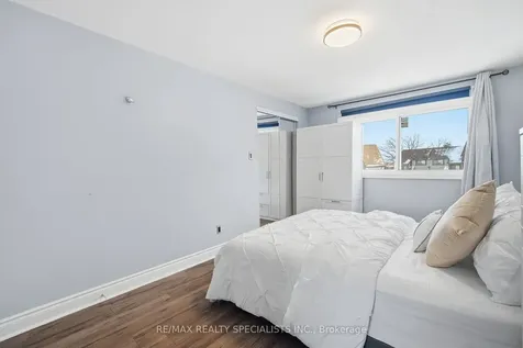 6780 Formentera Avenue Mississauga ON L5N 2L1