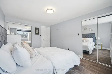 6780 Formentera Avenue Mississauga ON L5N 2L1