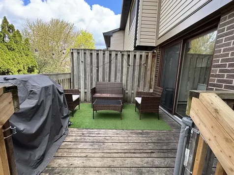 6780 Formentera Avenue Mississauga ON L5N 2L1