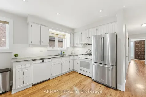 80 Wallasey Avenue Toronto ON M9M 1E4