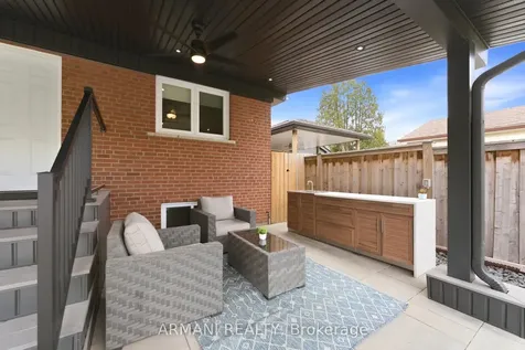 80 Wallasey Avenue Toronto ON M9M 1E4