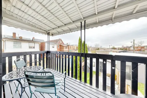 97 Ascot Avenue Toronto ON M6E 1G1