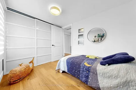 97 Ascot Avenue Toronto ON M6E 1G1