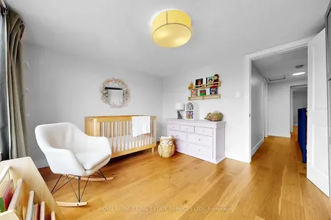 97 Ascot Avenue Toronto ON M6E 1G1