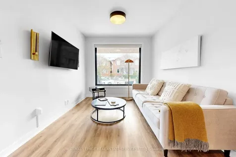 97 Ascot Avenue Toronto ON M6E 1G1