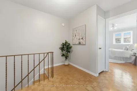 1616 Haig Boulevard Mississauga ON L5E 3C9
