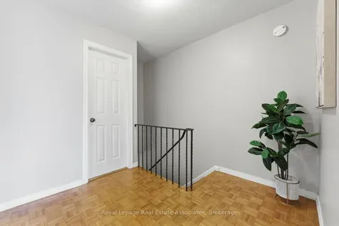 1616 Haig Boulevard Mississauga ON L5E 3C9