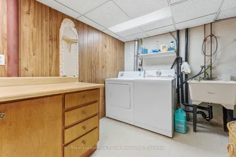 1616 Haig Boulevard Mississauga ON L5E 3C9
