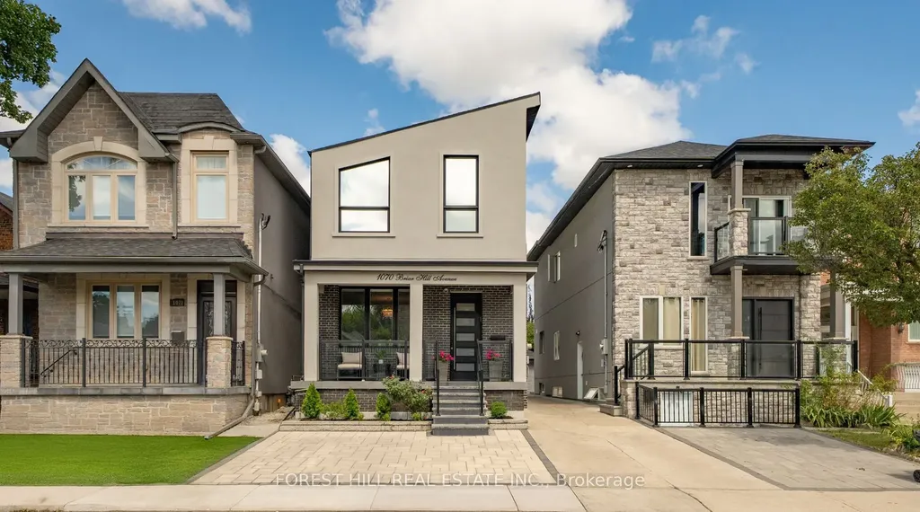 1070 Briar Hill Avenue Toronto ON M6B 1M7
