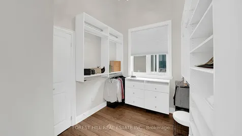 1070 Briar Hill Avenue Toronto ON M6B 1M7