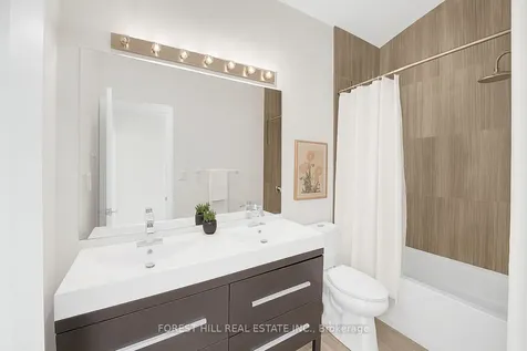 1070 Briar Hill Avenue Toronto ON M6B 1M7