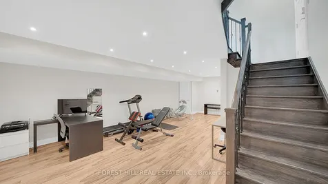 1070 Briar Hill Avenue Toronto ON M6B 1M7
