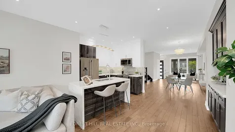 1070 Briar Hill Avenue Toronto ON M6B 1M7