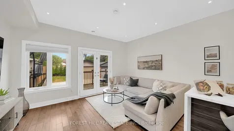 1070 Briar Hill Avenue Toronto ON M6B 1M7