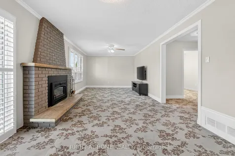 304 Ulric Crescent Oakville ON L6K 3R2
