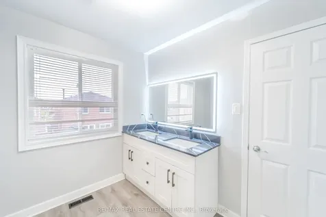 36 Kentucky Drive Brampton ON L6Y 4E9