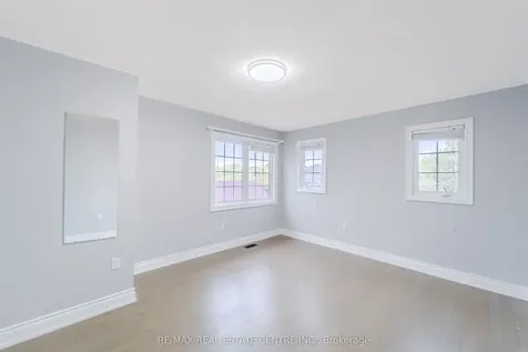 36 Kentucky Drive Brampton ON L6Y 4E9