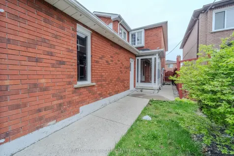 36 Kentucky Drive Brampton ON L6Y 4E9