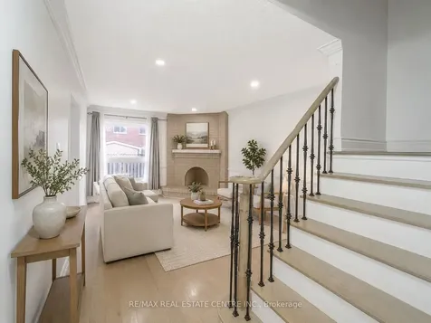36 Kentucky Drive Brampton ON L6Y 4E9