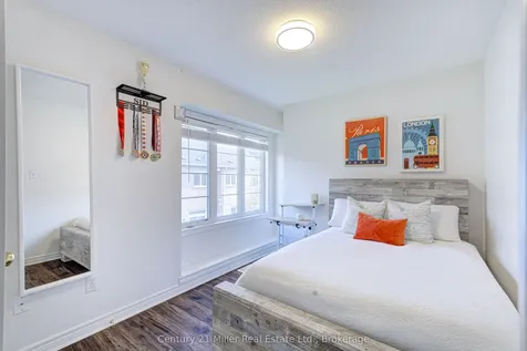 2325 Stone Glen Crescent Oakville ON L6M 0C9