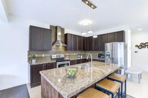 2325 Stone Glen Crescent Oakville ON L6M 0C9