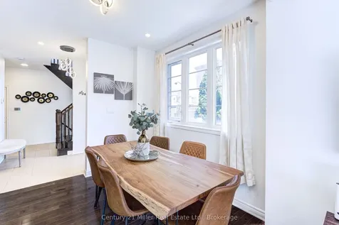 2325 Stone Glen Crescent Oakville ON L6M 0C9
