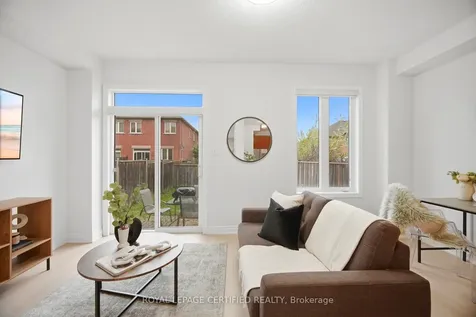 3302 Stoney Crescent Mississauga ON L5M 0N5