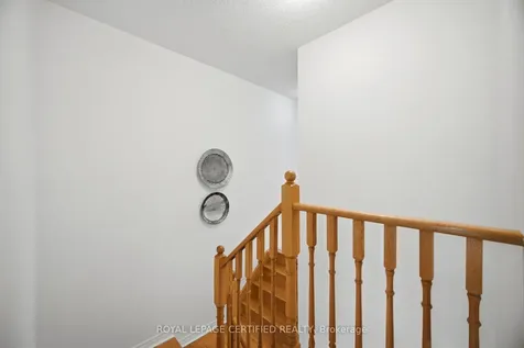 3302 Stoney Crescent Mississauga ON L5M 0N5