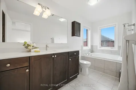 3302 Stoney Crescent Mississauga ON L5M 0N5
