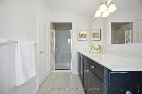 3302 Stoney Crescent Mississauga ON L5M 0N5