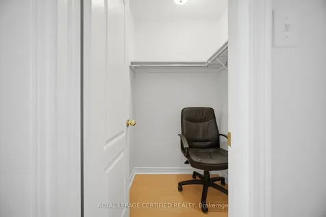 3302 Stoney Crescent Mississauga ON L5M 0N5
