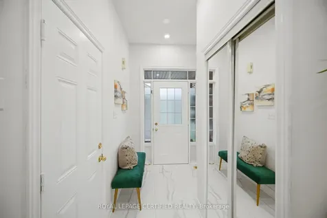 3302 Stoney Crescent Mississauga ON L5M 0N5