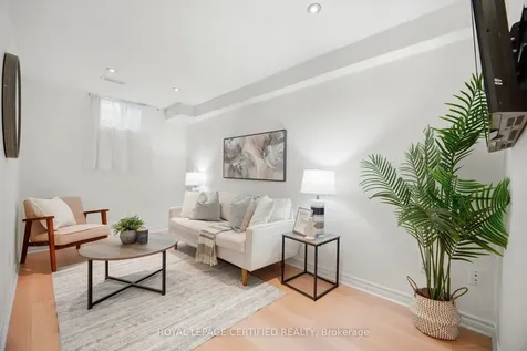 3302 Stoney Crescent Mississauga ON L5M 0N5