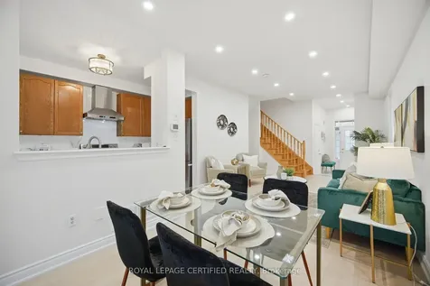 3302 Stoney Crescent Mississauga ON L5M 0N5