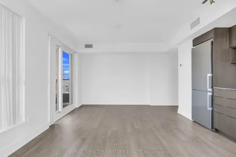 7 Mabelle Avenue Toronto ON M9A 4X7