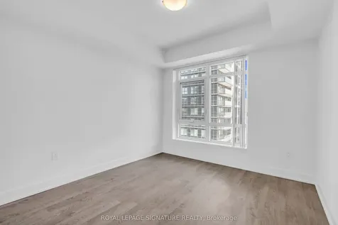 7 Mabelle Avenue Toronto ON M9A 4X7