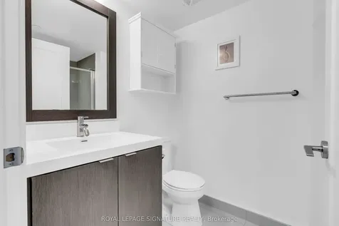 7 Mabelle Avenue Toronto ON M9A 4X7