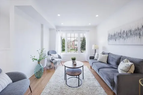 5030 Heatherleigh Avenue Mississauga ON L5V 2G7