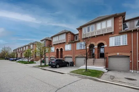 5030 Heatherleigh Avenue Mississauga ON L5V 2G7