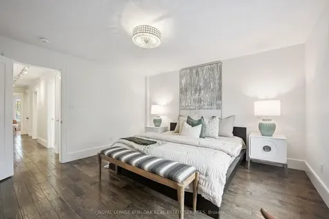 518 Hager Avenue Burlington ON L7S 1P3