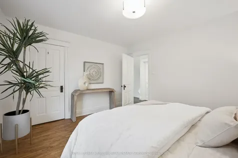 518 Hager Avenue Burlington ON L7S 1P3