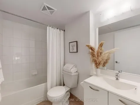 38 Joe Shuster Way Toronto ON M6K 0A5